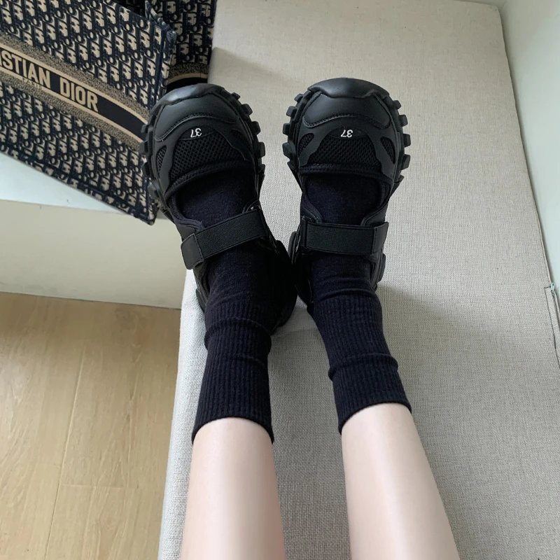 Kadın Spor Sandalet Kama Oymak - Outdoor Sport Outfit incelemesi ve fiyatı